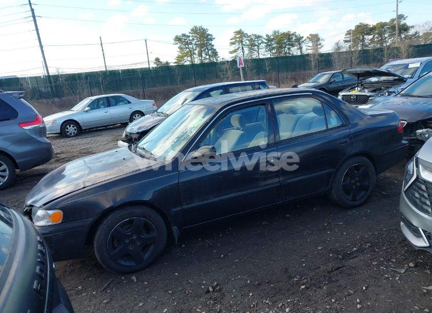 Photo 2 of 1999 Toyota Corolla CE (VIN 2T1BR12E2XC111081)