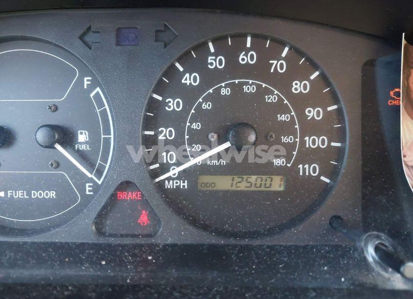 Photo 7 of 1999 Toyota Corolla CE (VIN 2T1BR12E2XC111081)