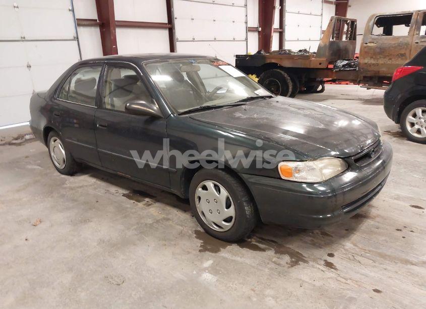 1999 Toyota Corolla CE (VIN 2T1BR12E2XC128060) main photo