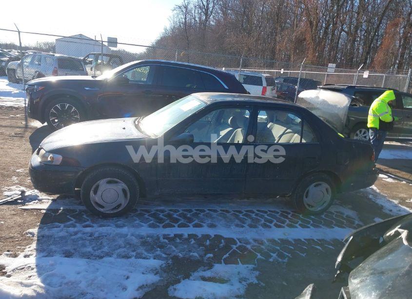 Photo 14 of 1999 Toyota Corolla CE (VIN 2T1BR12E2XC261420)