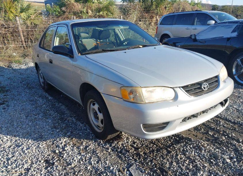 2001 Toyota Corolla CE (VIN 2T1BR12E31C400316) main photo