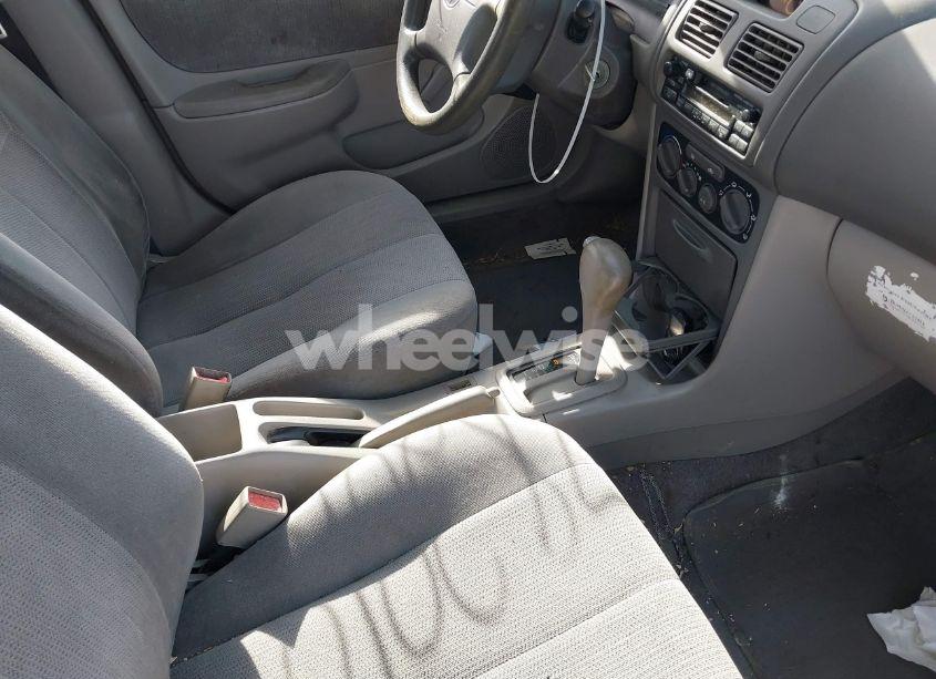 Photo 5 of 2002 Toyota Corolla CE (VIN 2T1BR12E32C555157)