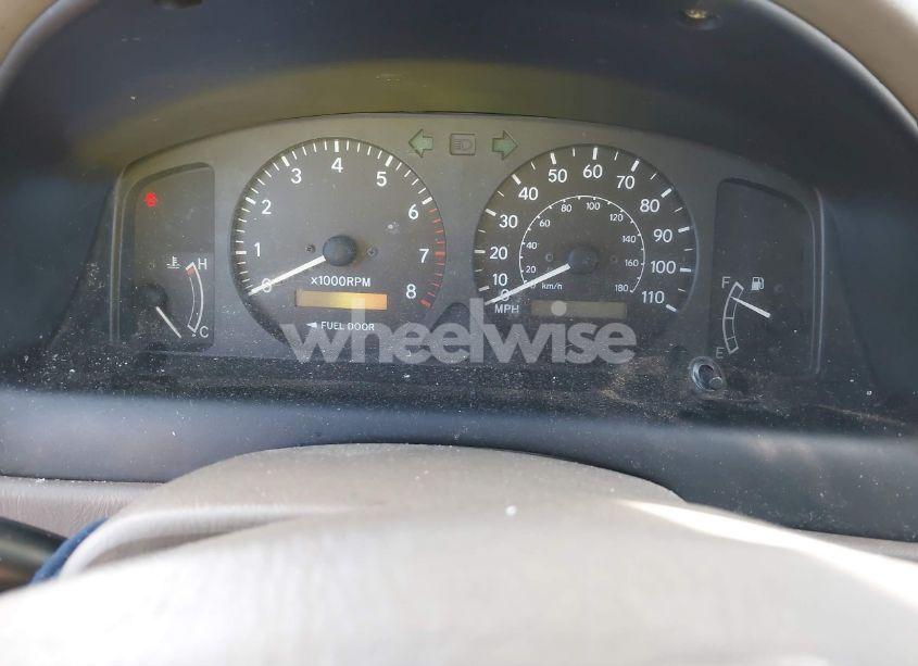 Photo 14 of 2001 Toyota Corolla LE (VIN 2T1BR12E41C420655)