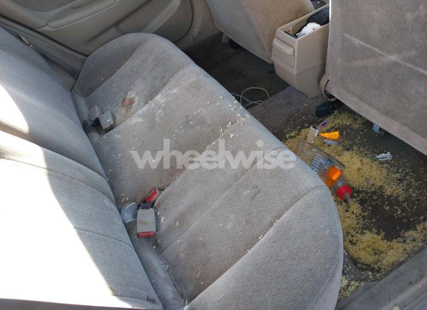 Photo 8 of 2001 Toyota Corolla LE (VIN 2T1BR12E41C420655)