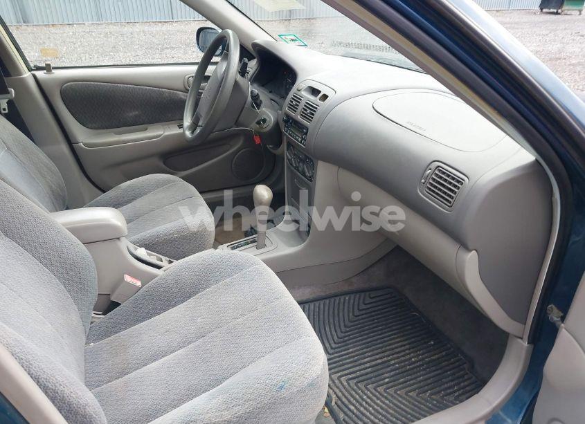 Photo 5 of 2001 Toyota Corolla LE (VIN 2T1BR12E41C423961)