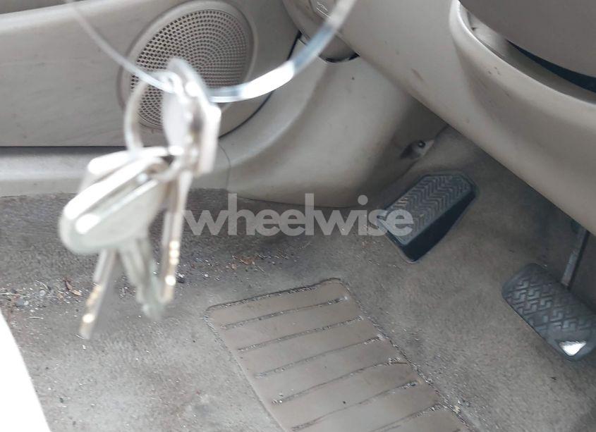 Photo 11 of 2001 Toyota Corolla LE (VIN 2T1BR12E41C430957)