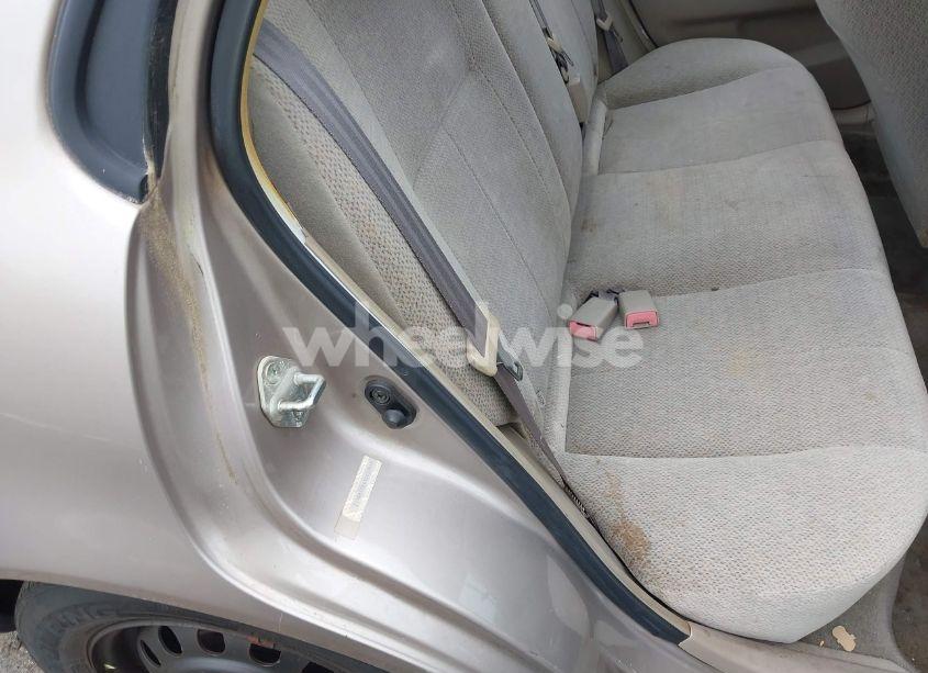 Photo 8 of 2001 Toyota Corolla LE (VIN 2T1BR12E41C430957)