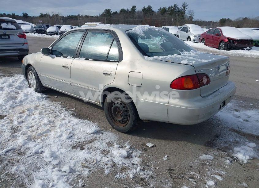 Photo 3 of 2001 Toyota Corolla LE (VIN 2T1BR12E51C507044)