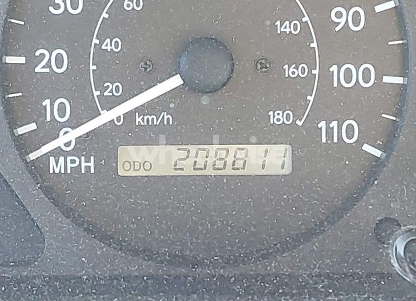 Photo 7 of 2002 Toyota Corolla CE (VIN 2T1BR12E52C552079)