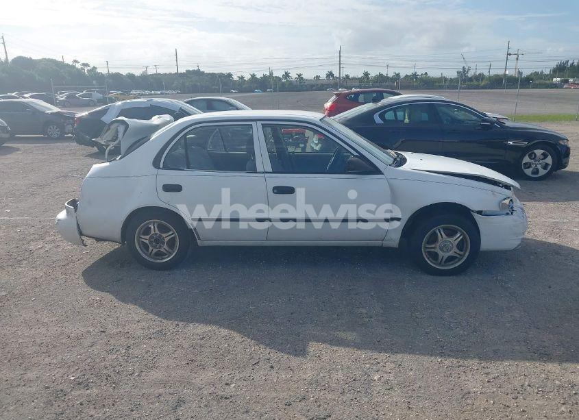 Photo 13 of 1998 Toyota Corolla CE (VIN 2T1BR12E5WC010440)