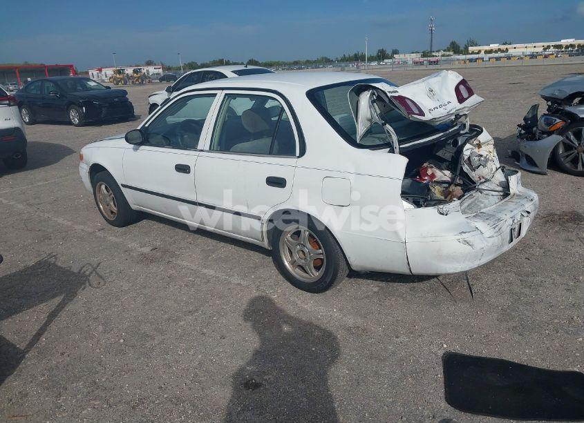 Photo 3 of 1998 Toyota Corolla CE (VIN 2T1BR12E5WC010440)