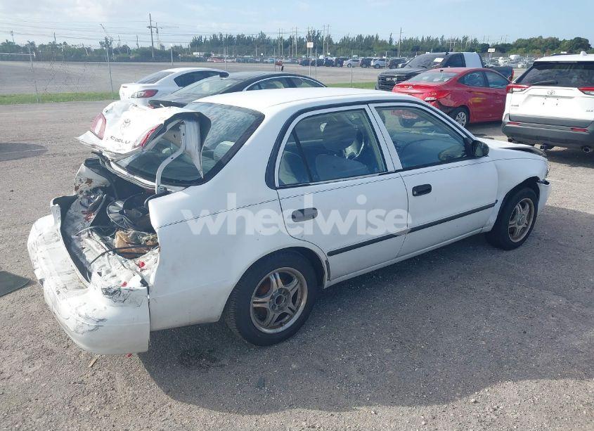 Photo 4 of 1998 Toyota Corolla CE (VIN 2T1BR12E5WC010440)