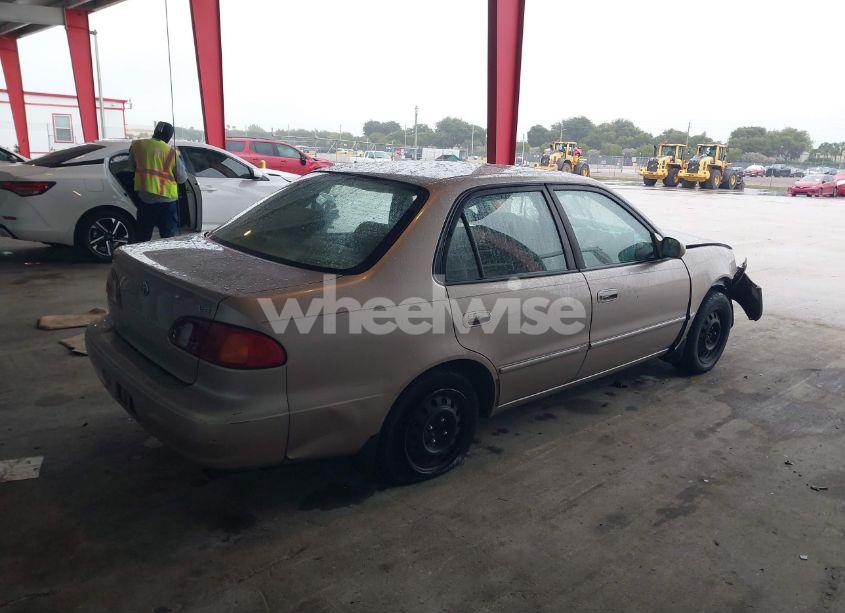 Photo 4 of 1999 Toyota Corolla LE (VIN 2T1BR12E5XC144348)