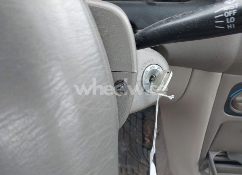 Photo 11 of 2000 Toyota Corolla VE (VIN 2T1BR12E5YC275054)