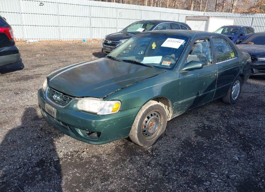Photo 2 of 2001 Toyota Corolla LE (VIN 2T1BR12E61C414470)