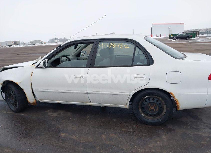 Photo 13 of 2001 Toyota Corolla LE (VIN 2T1BR12E61C471977)