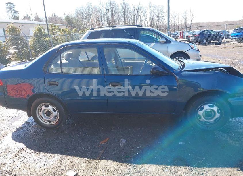 Photo 13 of 2002 Toyota Corolla CE (VIN 2T1BR12E62C541981)