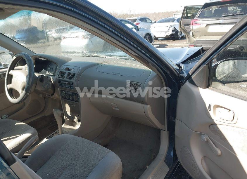 Photo 5 of 2002 Toyota Corolla CE (VIN 2T1BR12E62C541981)