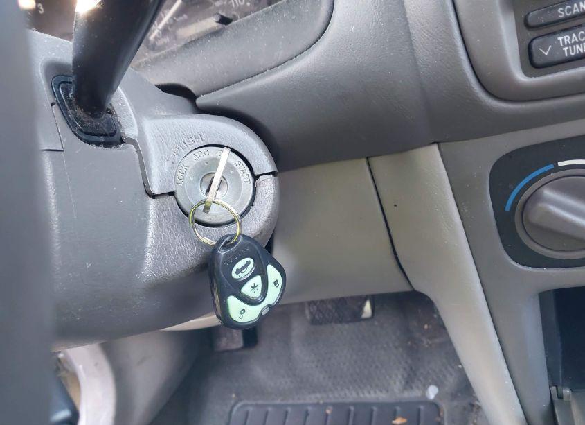 Photo 11 of 2002 Toyota Corolla LE (VIN 2T1BR12E62C546887)