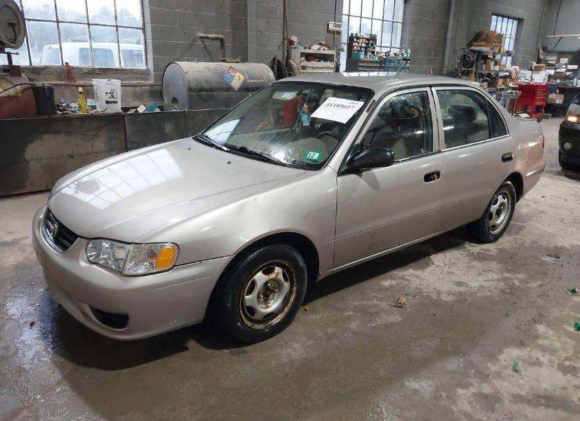 Photo 2 of 2002 Toyota Corolla CE (VIN 2T1BR12E62C567609)