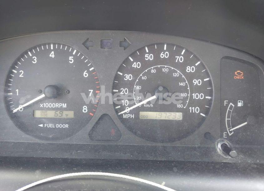 Photo 7 of 2001 Toyota Corolla LE (VIN 2T1BR12E71C491249)