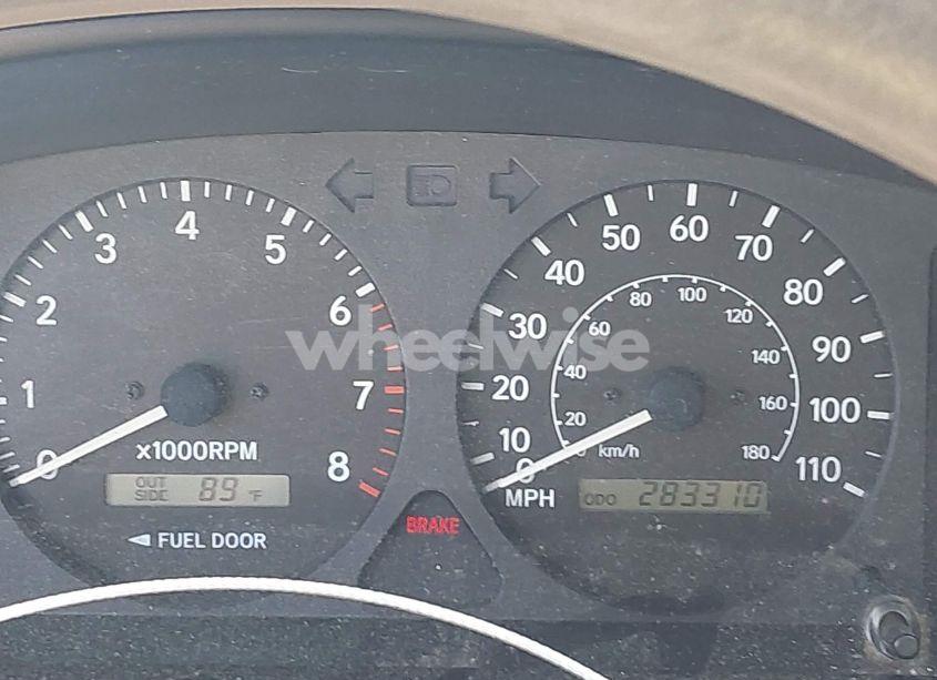 Photo 7 of 2002 Toyota Corolla LE (VIN 2T1BR12E72C581857)