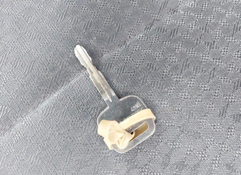 Photo 11 of 2001 Toyota Corolla S (VIN 2T1BR12E81C384419)