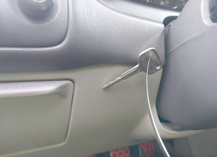 Photo 11 of 2001 Toyota Corolla CE (VIN 2T1BR12E81C501285)