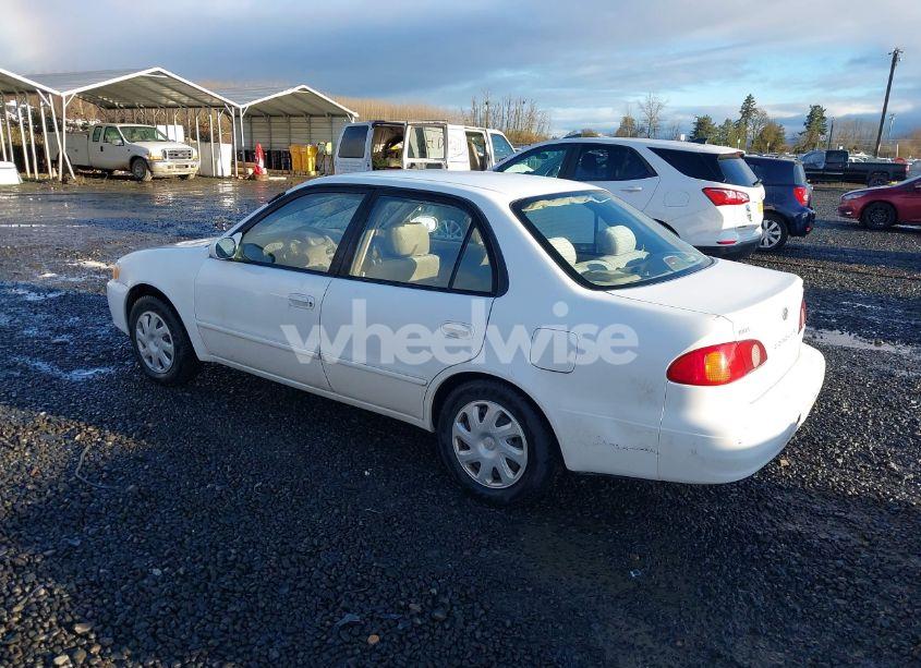 Photo 3 of 2002 Toyota Corolla LE (VIN 2T1BR12E82C585688)