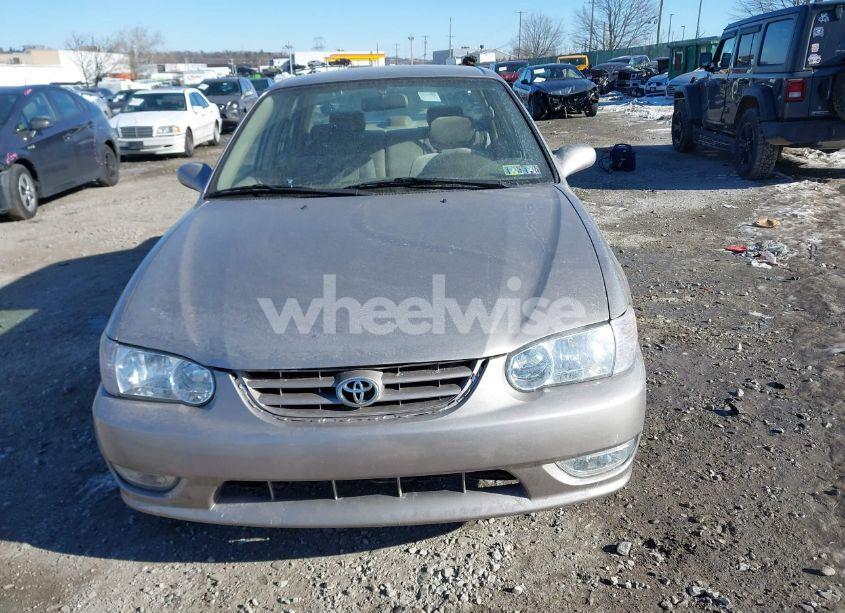 Photo 11 of 1999 Toyota Corolla CE (VIN 2T1BR12E8XC130704)