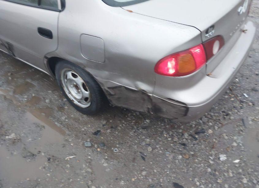 Photo 6 of 2001 Toyota Corolla CE (VIN 2T1BR12E91C441582)