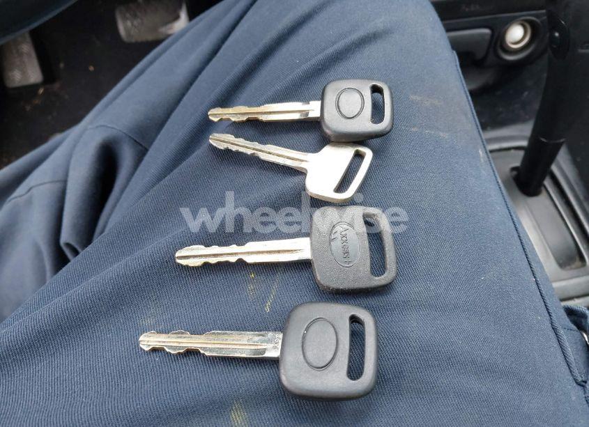 Photo 11 of 2001 Toyota Corolla S (VIN 2T1BR12E91C472766)