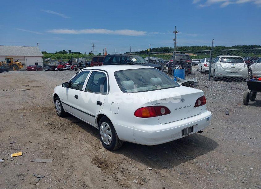 Photo 3 of 2001 Toyota Corolla CE (VIN 2T1BR12E91C484464)