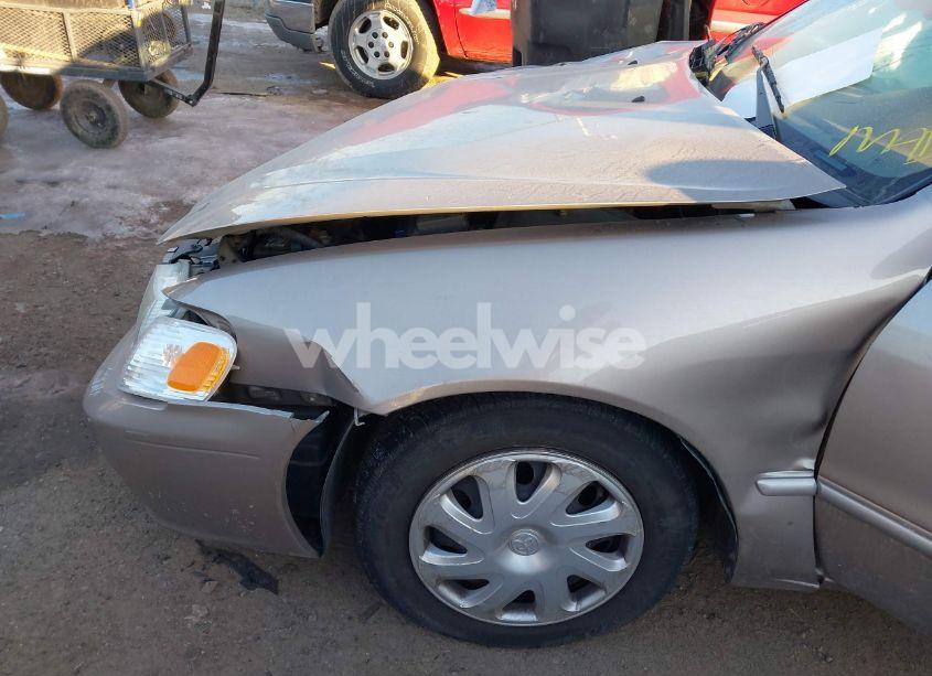 Photo 12 of 2001 Toyota Corolla LE (VIN 2T1BR12E91C504390)