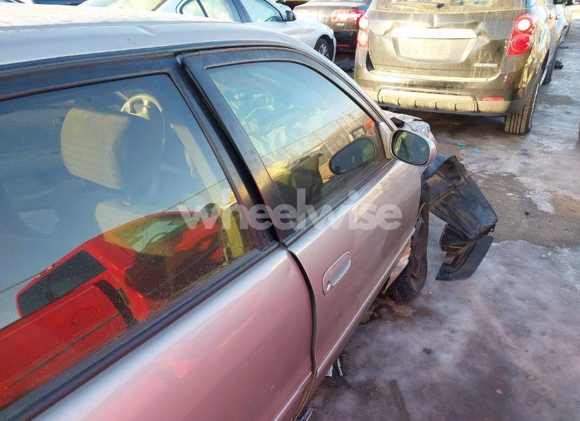 Photo 19 of 2001 Toyota Corolla LE (VIN 2T1BR12E91C504390)