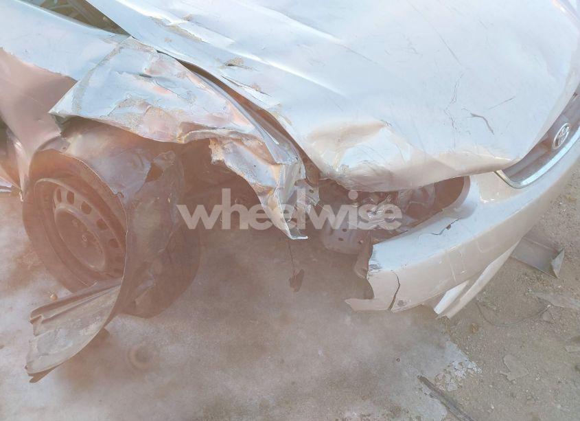 Photo 21 of 2001 Toyota Corolla LE (VIN 2T1BR12E91C504390)