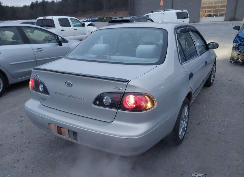 Photo 4 of 2002 Toyota Corolla CE (VIN 2T1BR12E92C528111)
