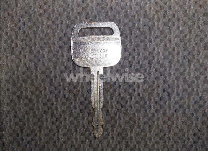 Photo 11 of 2002 Toyota Corolla LE (VIN 2T1BR12E92C539187)