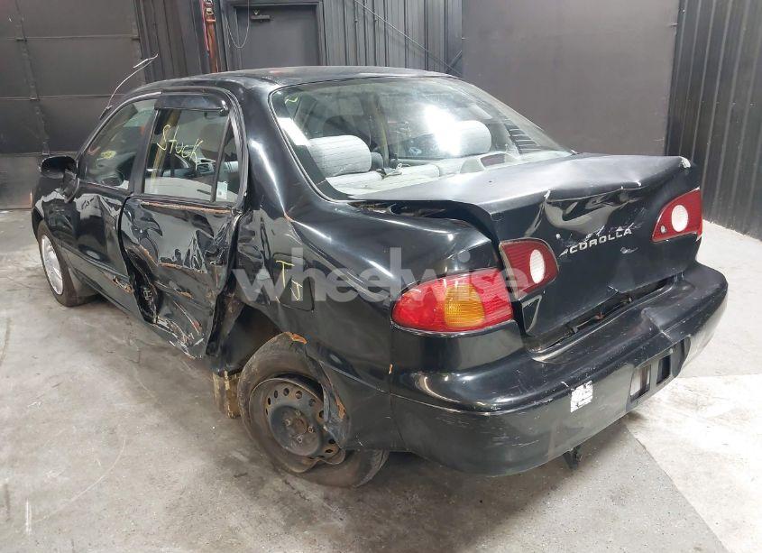 Photo 3 of 2002 Toyota Corolla LE (VIN 2T1BR12E92C539187)