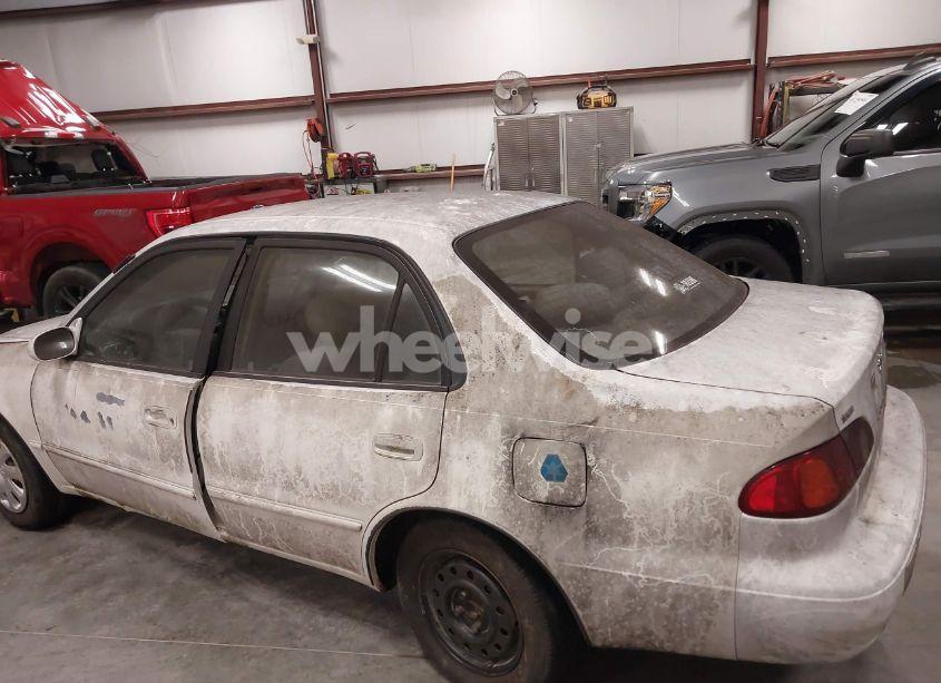 Photo 3 of 2002 Toyota Corolla LE (VIN 2T1BR12E92C554711)