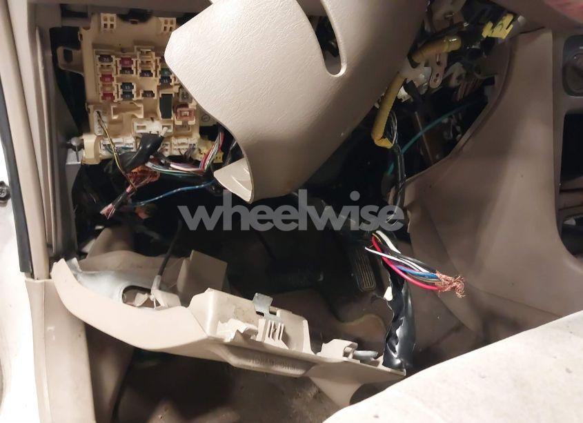 Photo 6 of 2002 Toyota Corolla LE (VIN 2T1BR12E92C554711)