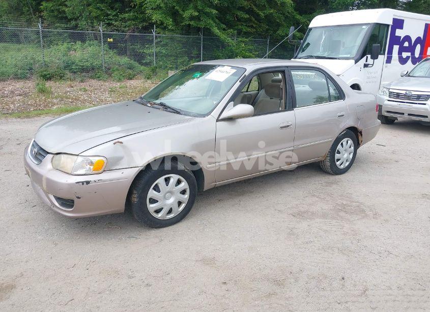 Photo 2 of 2002 Toyota Corolla LE (VIN 2T1BR12E92C581682)