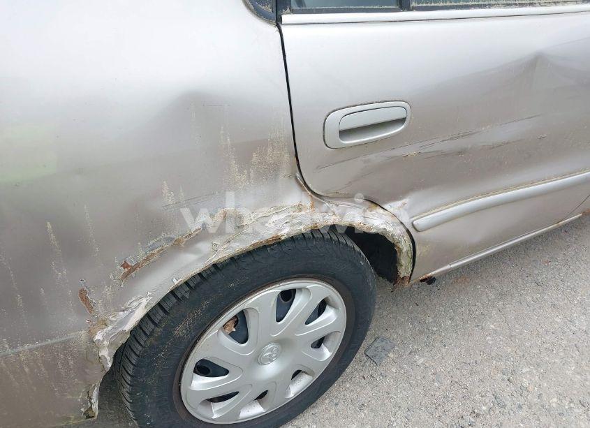 Photo 6 of 2002 Toyota Corolla LE (VIN 2T1BR12E92C581682)