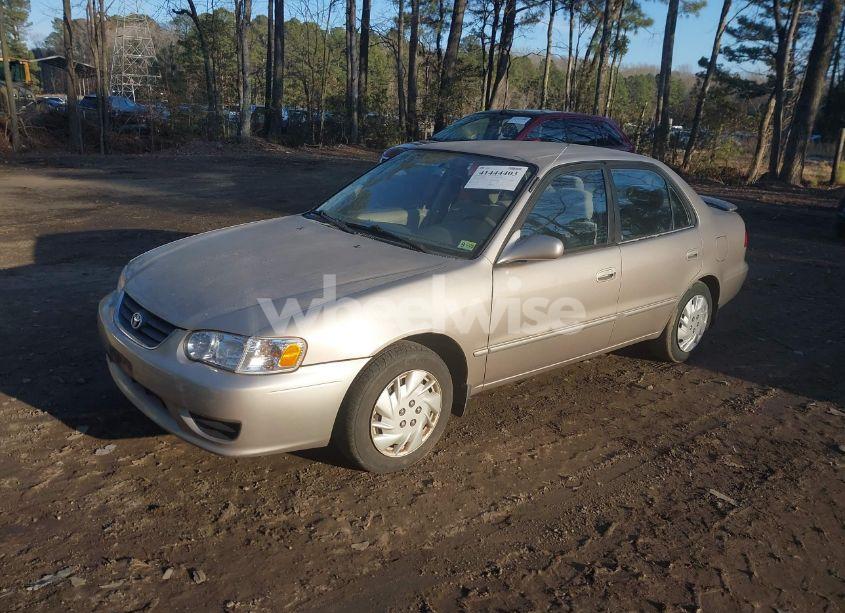 Photo 2 of 2001 Toyota Corolla LE (VIN 2T1BR12EX1C389072)