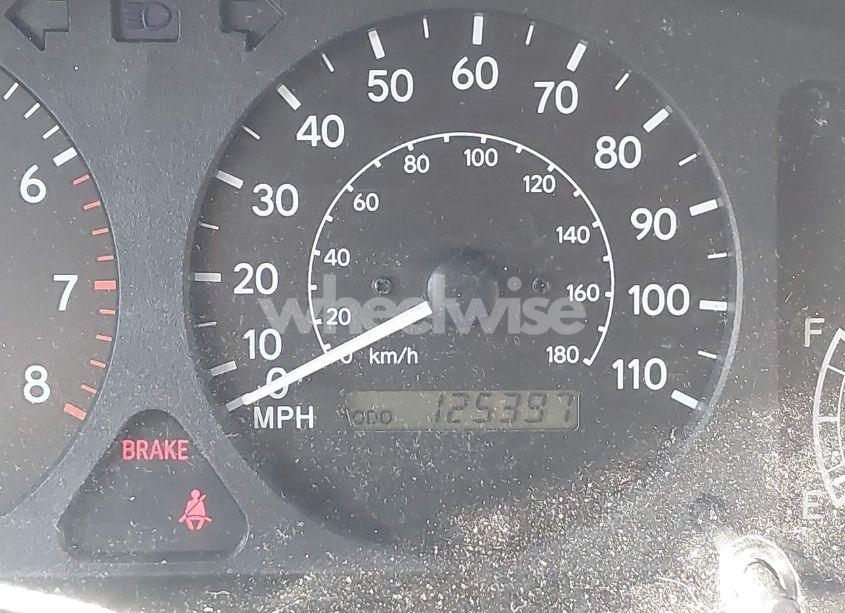 Photo 7 of 2001 Toyota Corolla LE (VIN 2T1BR12EX1C389072)