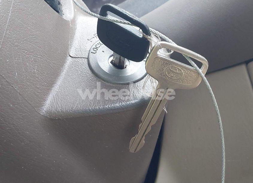 Photo 11 of 2001 Toyota Corolla CE (VIN 2T1BR12EX1C416688)