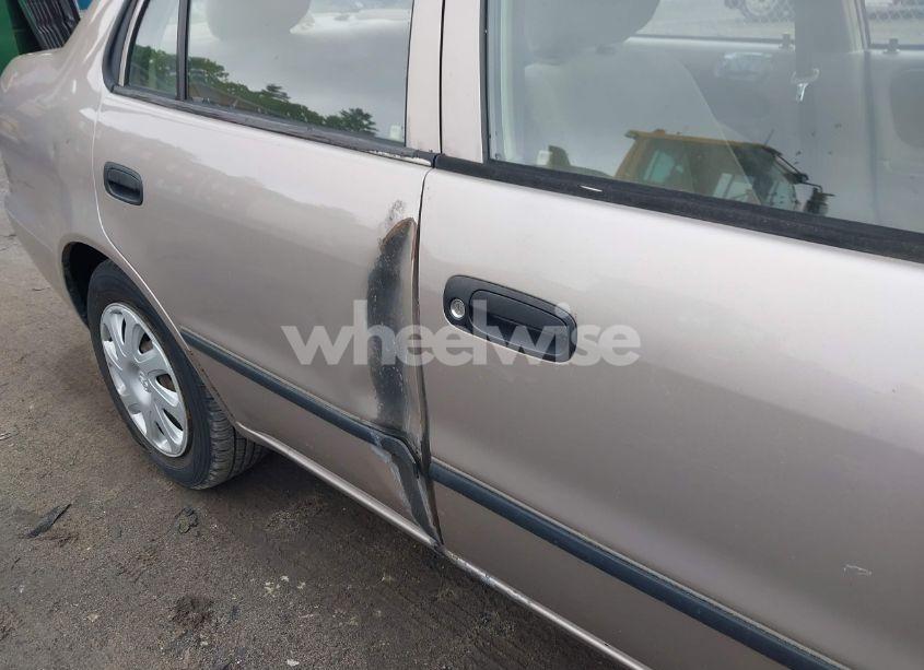 Photo 6 of 2001 Toyota Corolla CE (VIN 2T1BR12EX1C416688)