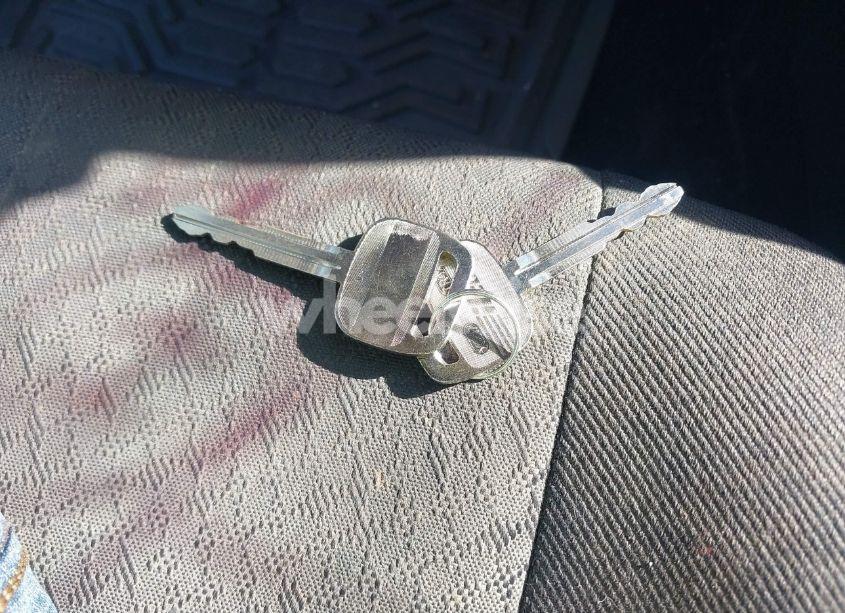 Photo 11 of 2001 Toyota Corolla S (VIN 2T1BR12EX1C480438)