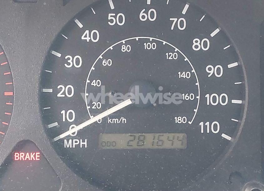 Photo 15 of 2002 Toyota Corolla LE (VIN 2T1BR12EX2C526836)