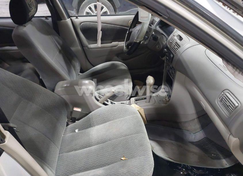 Photo 5 of 2002 Toyota Corolla LE (VIN 2T1BR12EX2C582131)